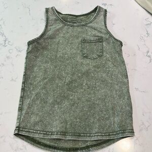 Little Bipsy size 3-4Y green washed tank top.